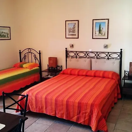 Karya Apartment *